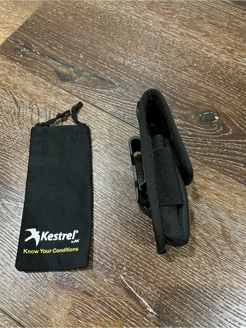 NWOT kestrel nite ize belt carry case for 4000 series